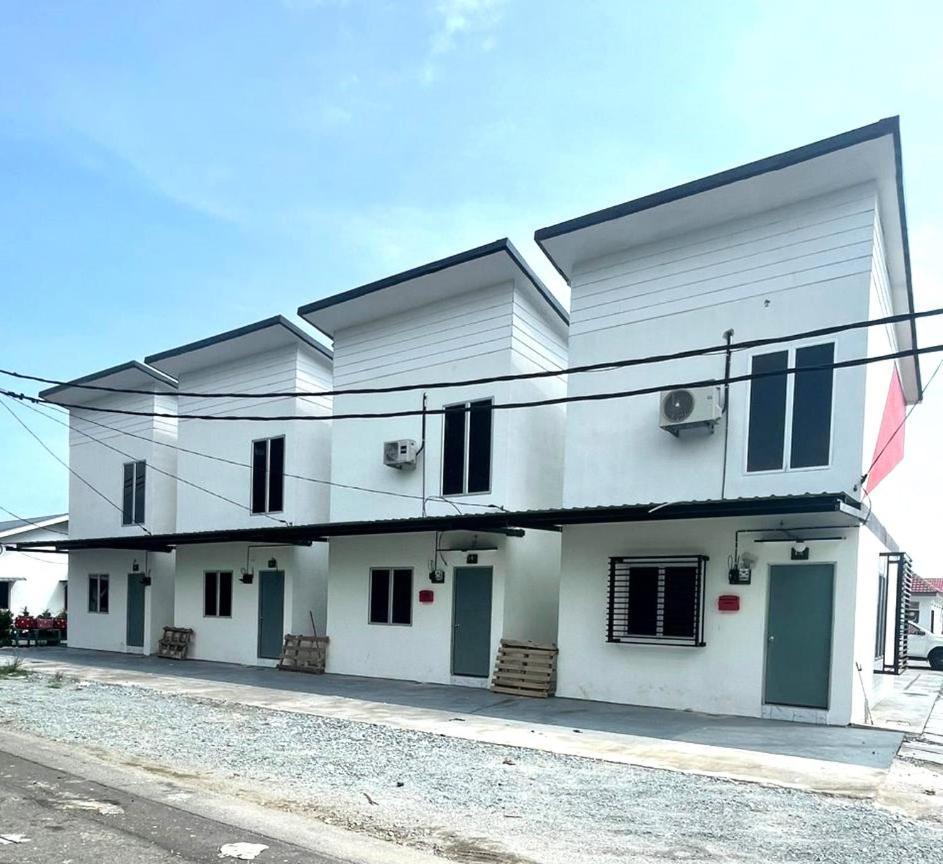 Inderapura Villa Free Parking 샤알람 외부 사진